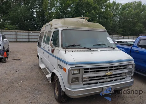 1991 Chevrolet G20 из США, поврежденный, VIN 2GBEG25K6M4133365